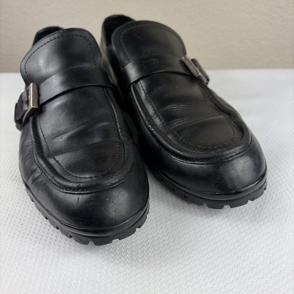 GUCCI Men's Black Leather Buckle Loafers With Rubber Lug Soles, Size 10.5